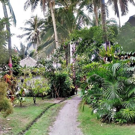 Bamboo Bungalows Resthouse Balabag  Exterior foto