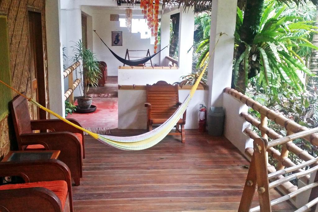Bamboo Bungalows Resthouse Balabag  Habitación foto